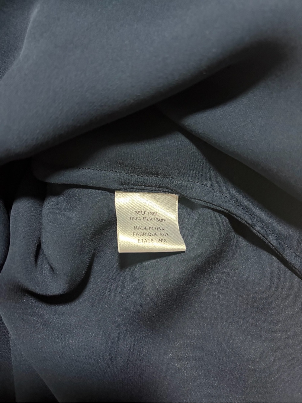 Haute Hippie 100% Silk Henley Mandarin Collar Blouse Navy L NWT - Picture 5 of 7